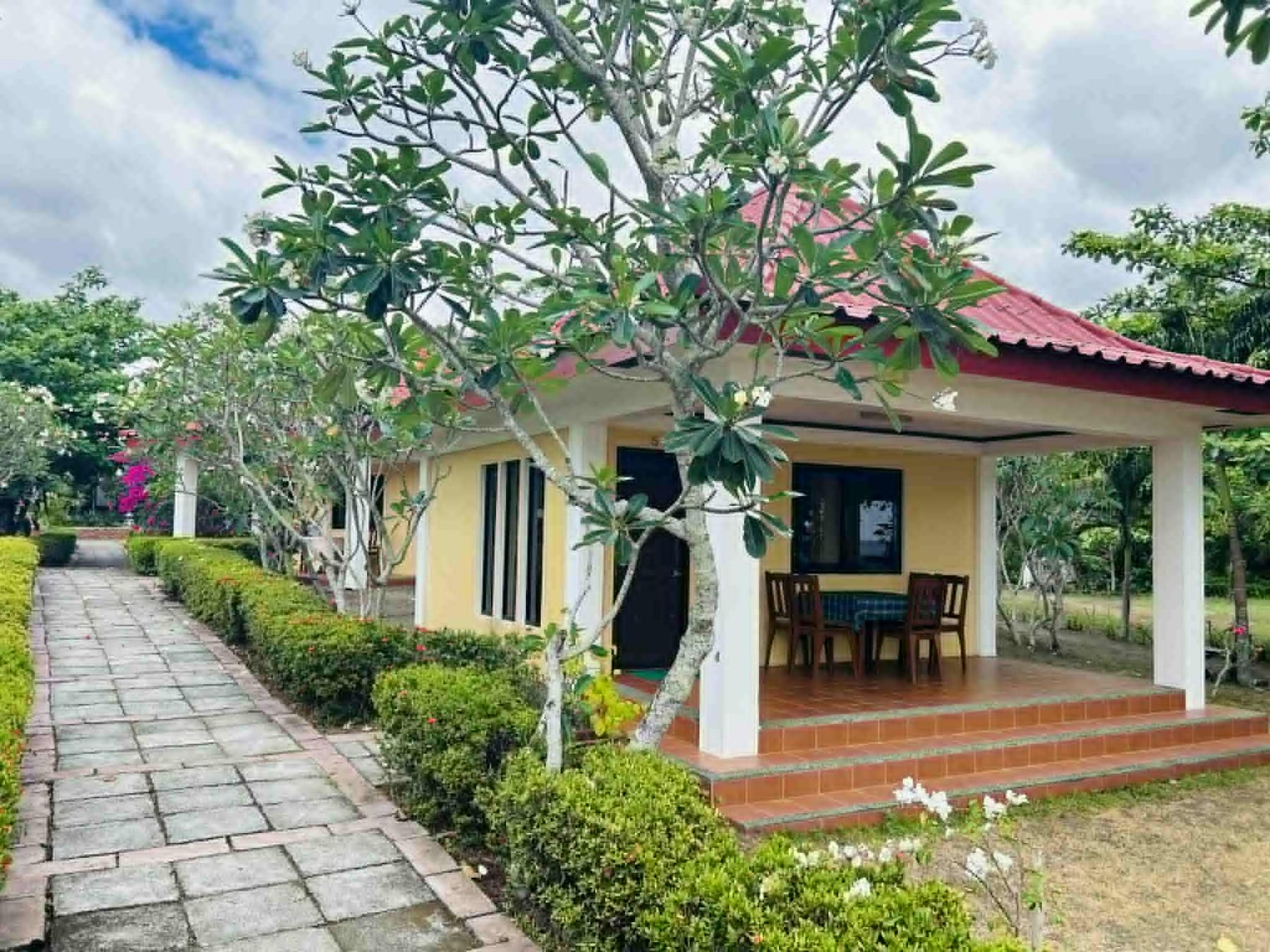 Luxor Resort photo 11 in Marinduque