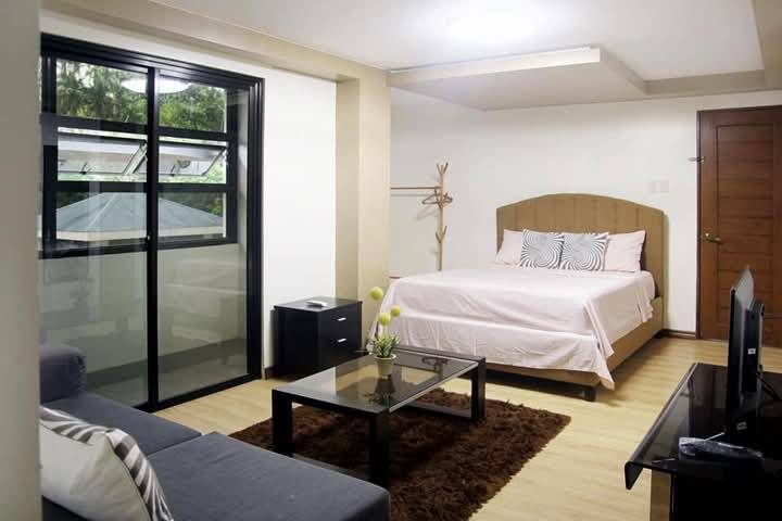 Guest room at Hotel Marinduque, Boac, Marinduque