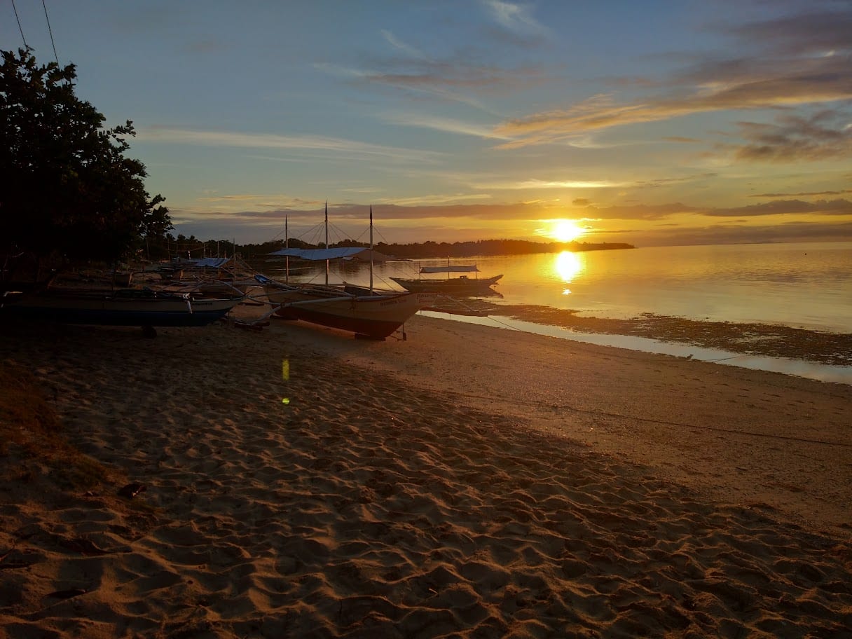 Photo of Donalyn Beach Resort in Santa Cruz, Marinduque