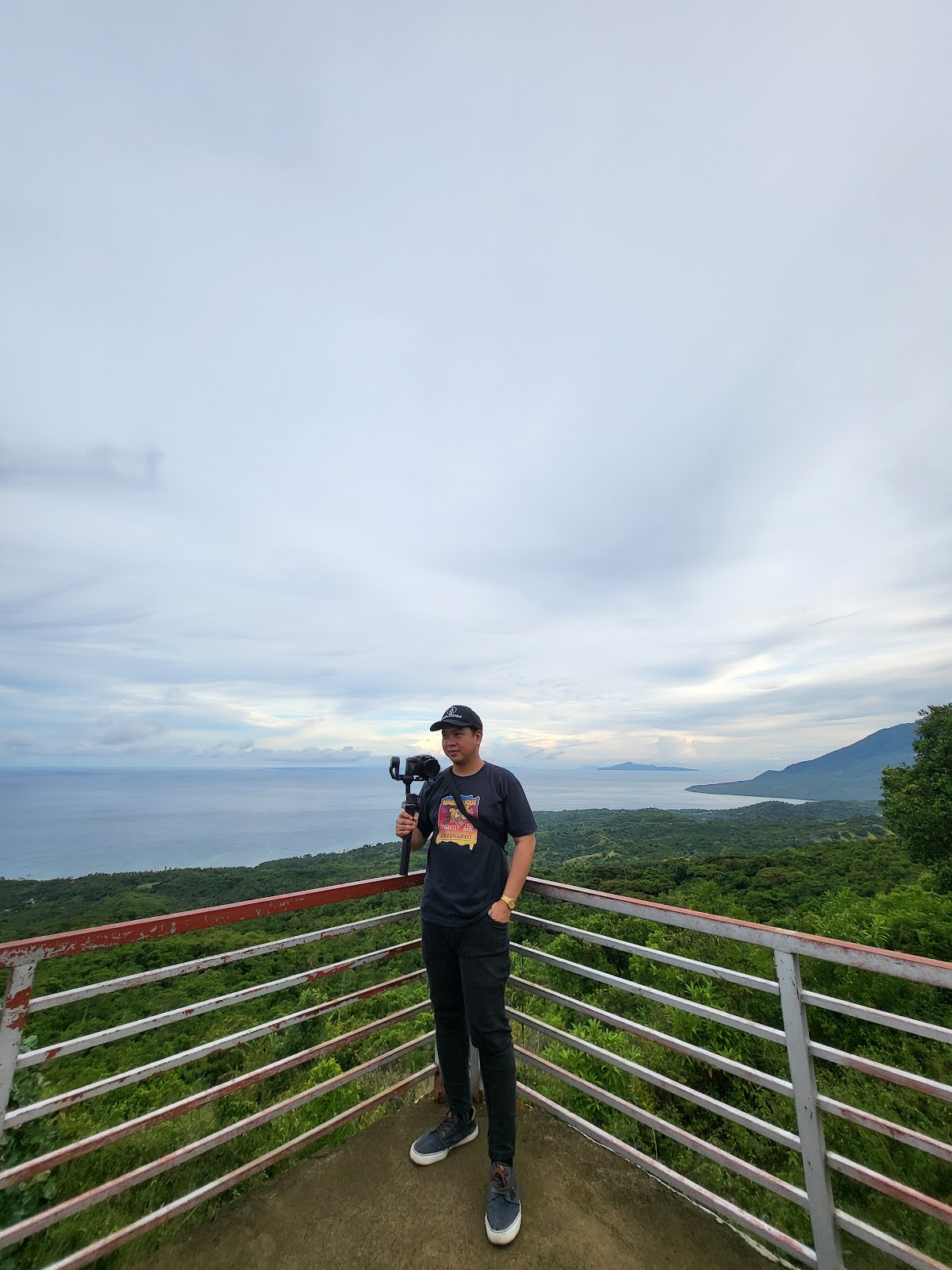 Payanas View Deck in Torrijos, Marinduque