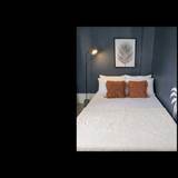 El Kim Suites